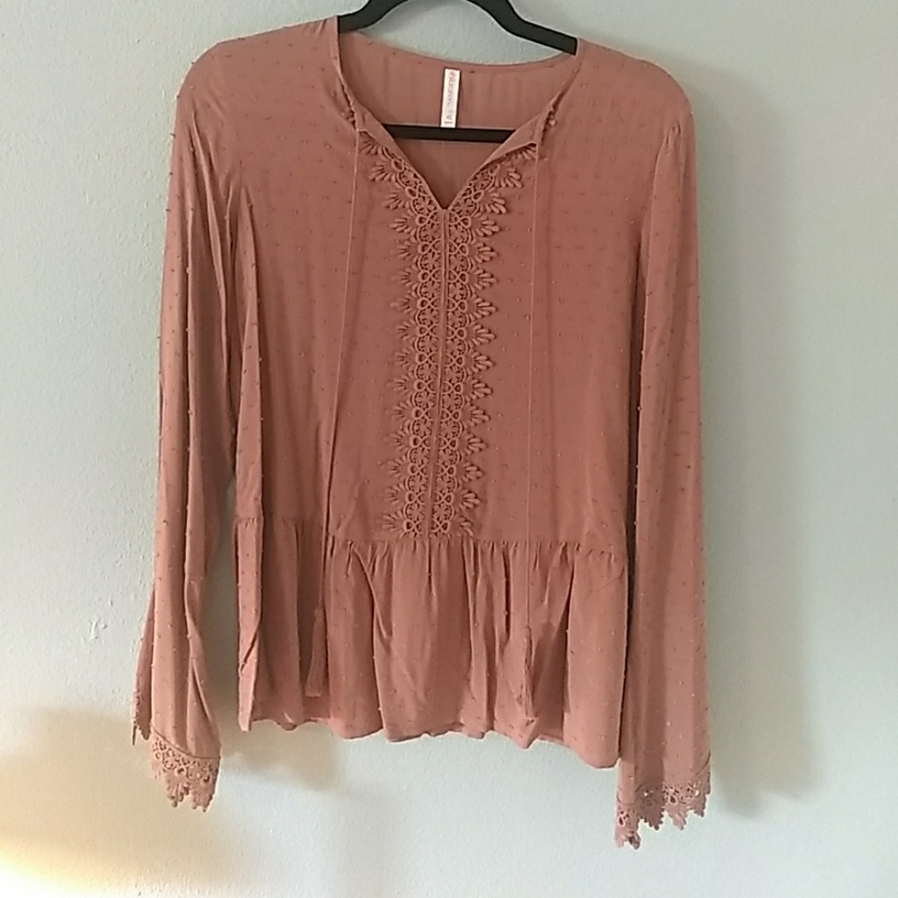 Cute fall top with bell sleeves, boho details